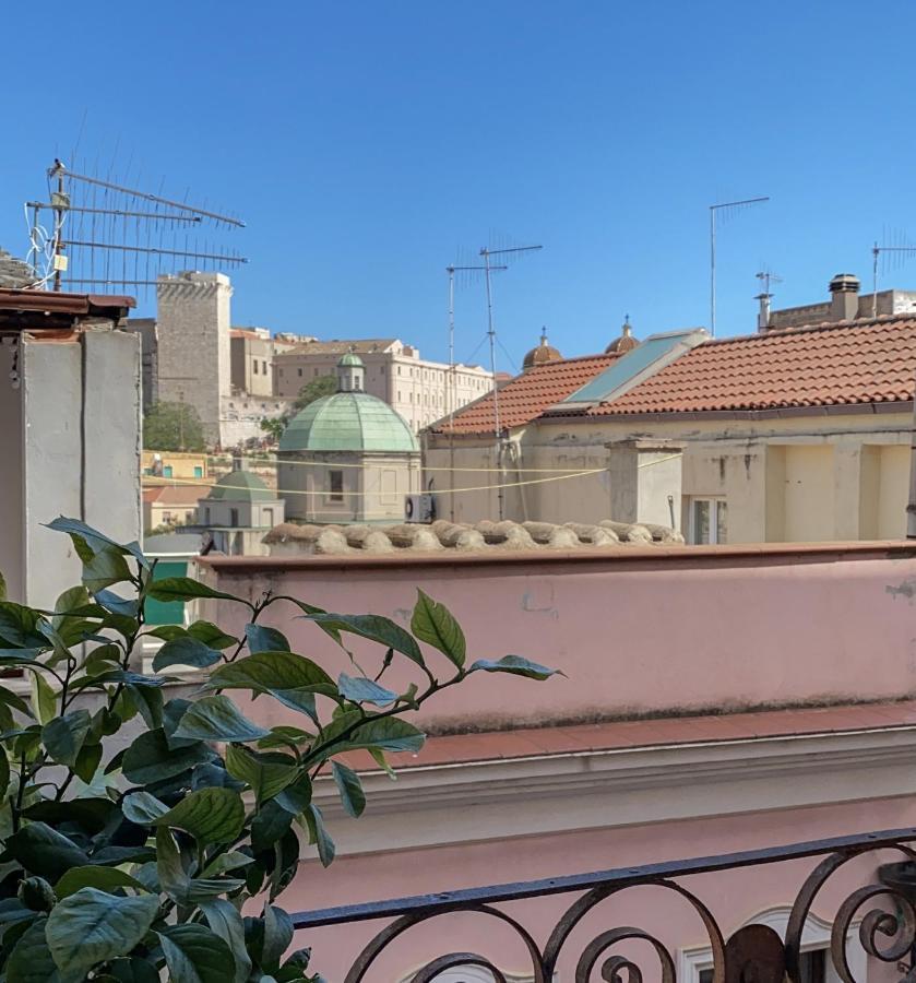 Su Meri Stampace - Luxury Apartment City Center Cagliari Eksteriør billede