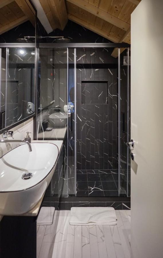 Su Meri Stampace - Luxury Apartment City Center Cagliari Eksteriør billede