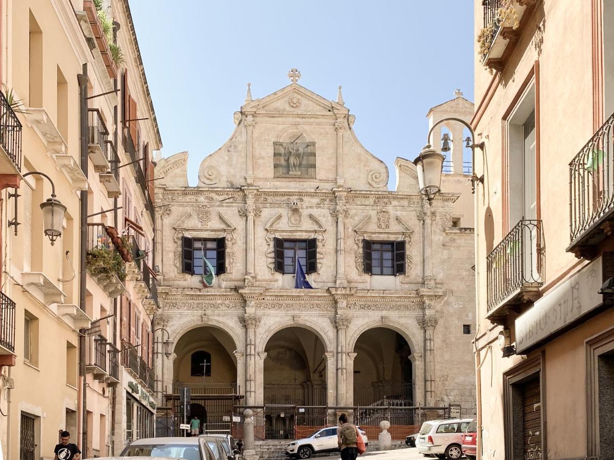 Su Meri Stampace - Luxury Apartment City Center Cagliari Eksteriør billede